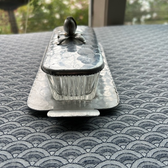 Vintage Rodney Kent 407 Hammered Aluminum Set of 2 - Picture 7 of 13